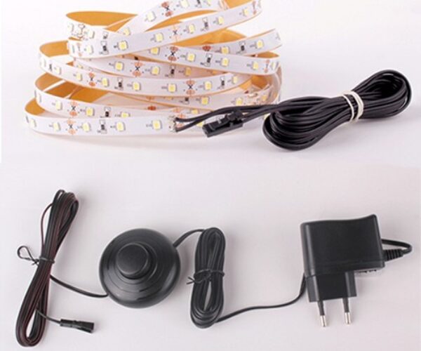 *Warm White LED strip 175 cm