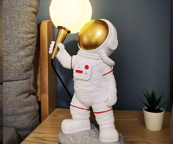 Astronaut Table Lamp led light
